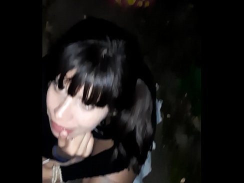 ❤️ Na rua, o pénis inchado em troca de doces Porno em pt.bitcoinex.top ❌️❤